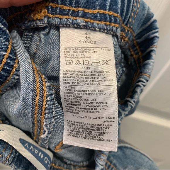 4/$20 Old Navy Light Wash Denim Jeggings- 4T - Picture 4 of 5